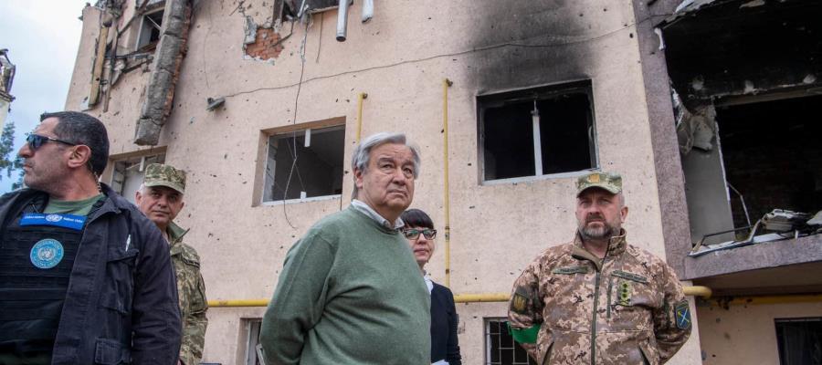 Dos proyectiles impactan Kiev, durante visita del titular de la ONU