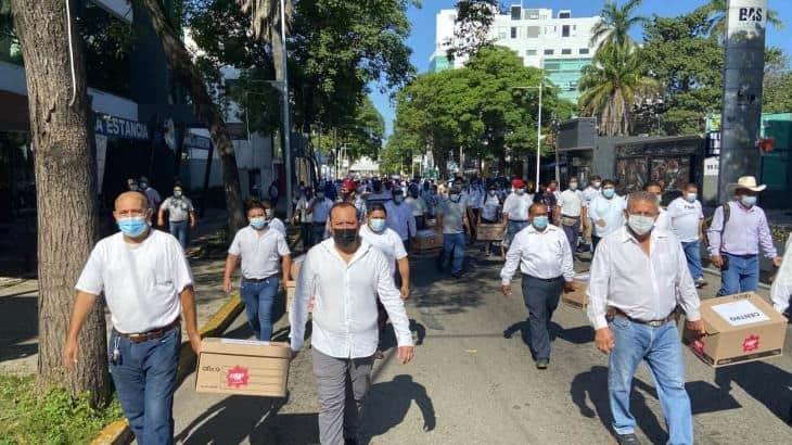 Marcharán burócratas exigiendo cambios a Ley ISSET