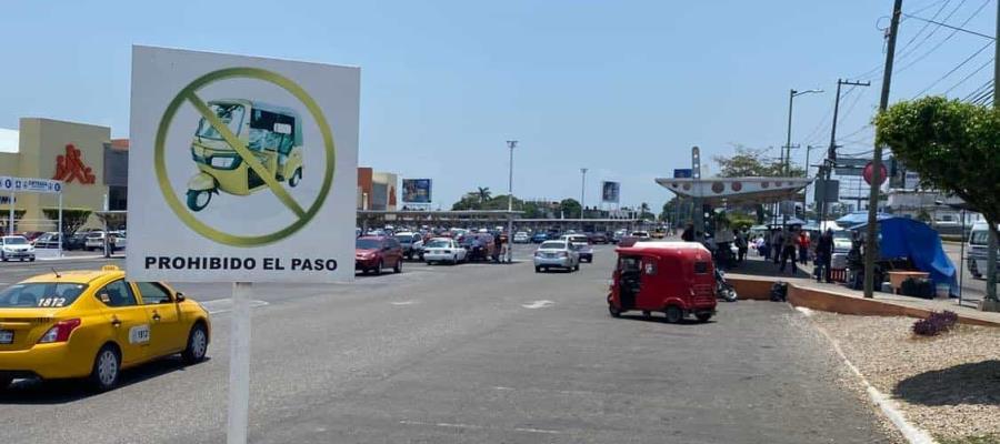 “Prohíben” paso a Pochis irregulares a Plaza Las Américas... pero no hacen caso