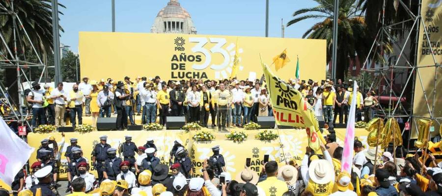 “López Obrador no vas a acabar con el PRD, no te tenemos miedo”: Jesús Zambrano en aniversario 33