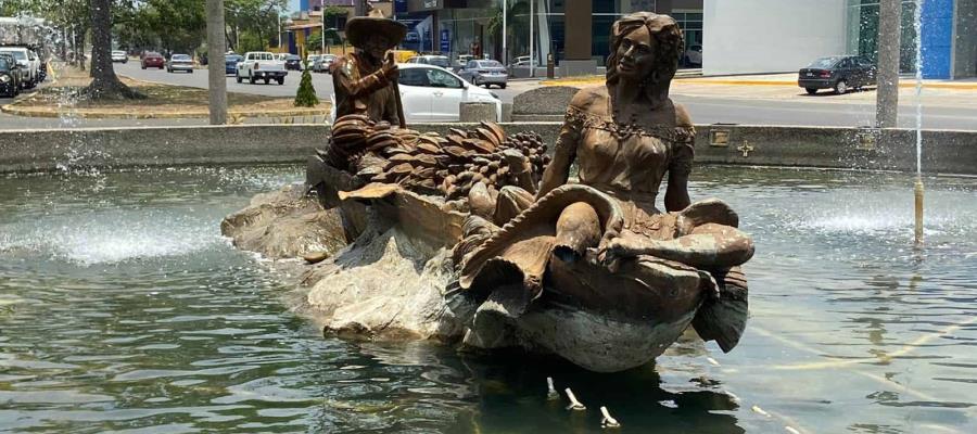 ¡Lo vuelven a hacer! Vandalizan de nuevo la fuente El Cayuco