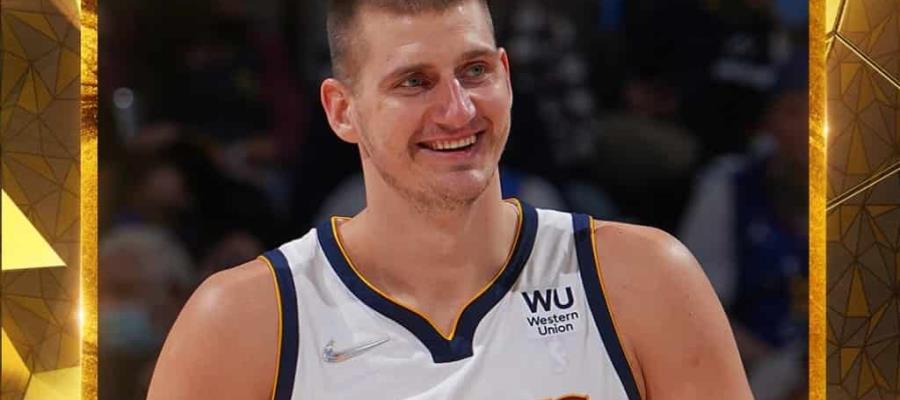 Nikola Jokic es MVP de la NBA por segundo año consecutivo