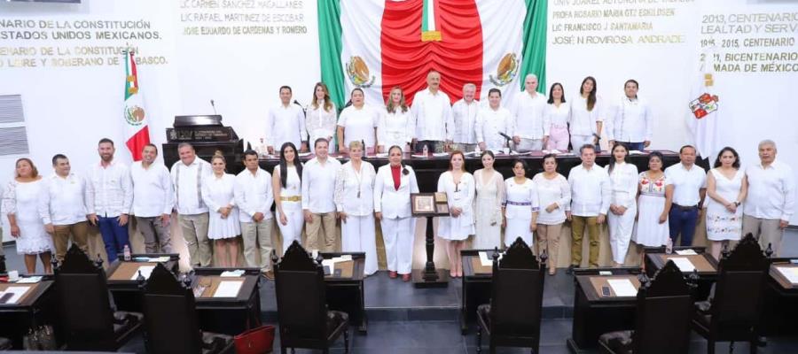 Clausuran segundo periodo ordinario de sesiones en Congreso de Tabasco