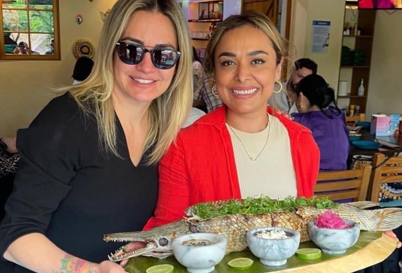 La Josa llega a Villahermosa y disfruta del pejelagarto