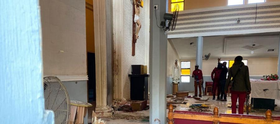 Mueren más de 20 personas en ataque a Iglesia Católica en Nigeria Mueren más de 20 personas en ataque a Iglesia Católica en Nigeria
