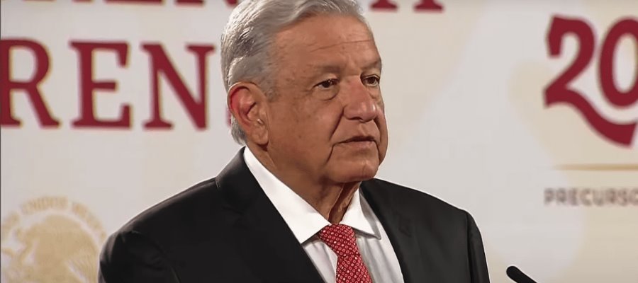 Reta AMLO a senadores republicanos a presentar pruebas sobre nexos con narco