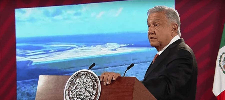 Desmienten que Tren Maya esté repercutiendo en color del agua en Bacalar