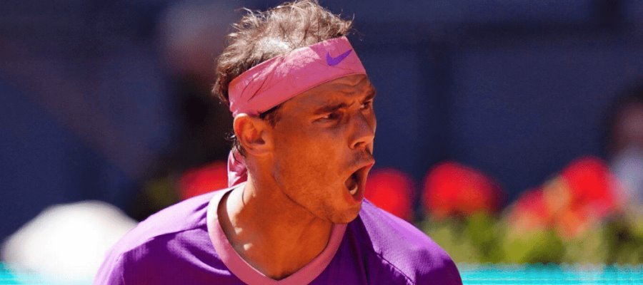 Rafael Nadal recibe tratamiento de radio frecuencia por lesión en el pie