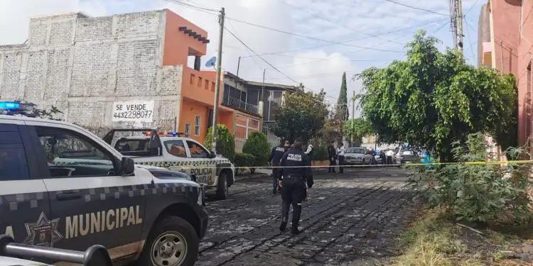 Hombre se suicida tras quitarle la vida a su esposa y a sus 2 hijos en Morelia Hombre se suicida tras quitarle la vida a su esposa y a sus 2 hijos en Morelia