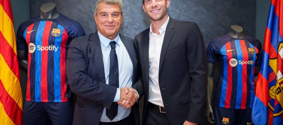 Barça extiende hasta 2023 el contrato de Sergi Roberto con cláusula de 400 mde