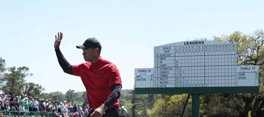 Supera Tiger Woods los mil millones de dólares de ingresos en su carrera