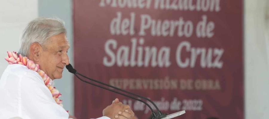 Acusa AMLO que ‘vivales’ tratan de beneficiarse y bloquear proyecto del Corredor Interoceánico