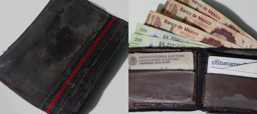 Cartera con efectivo y documentos regresa a su dueño 3 días después gracias al Servicio Social