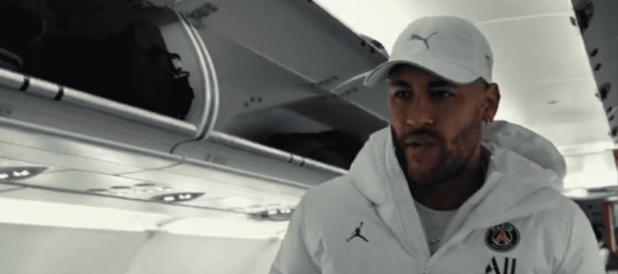 “Solo fue un susto”: problema en avión de Neymar obliga a cambiar ruta