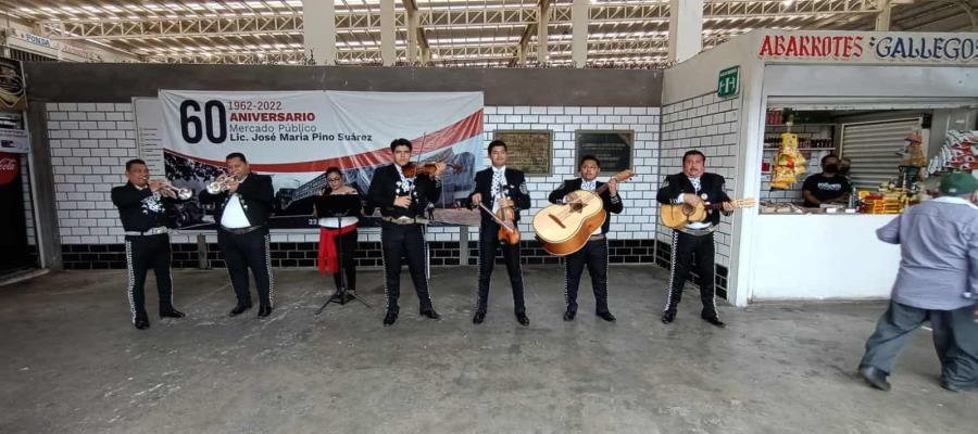 Celebran a Villahermosa con mariachis y poesía en los mercados