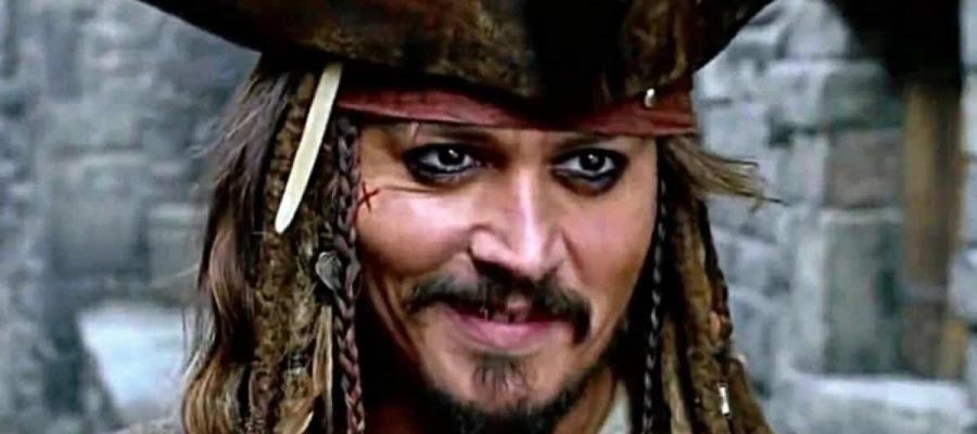 Disney ofrecería 300 mdd a Johnny Depp para volver a ‘Piratas del Caribe’ Disney ofrecería 300 mdd a Johnny Depp para volver a ‘Piratas del Caribe’