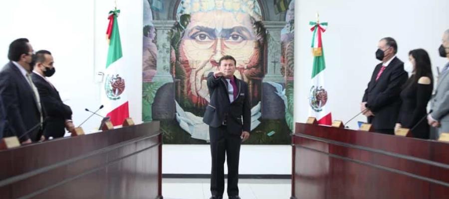 Tabasqueño protesta como Magistrado de la Primera Sala del TFCA