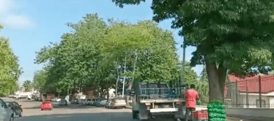 Desafían vendedores ambulantes a la PEC, se reinstalan en el velódromo de la Deportiva