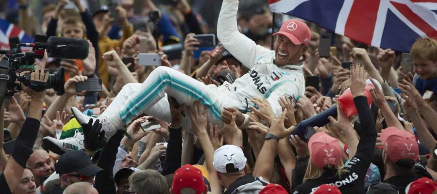 ‘Hay que cambiar la mentalidad’: Hamilton sobre insultos racistas ‘Hay que cambiar la mentalidad’: Hamilton sobre insultos racistas