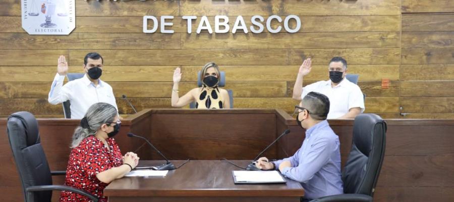 Ordena TET a Centro que otorgue pagos pendientes a exdelegados municipales