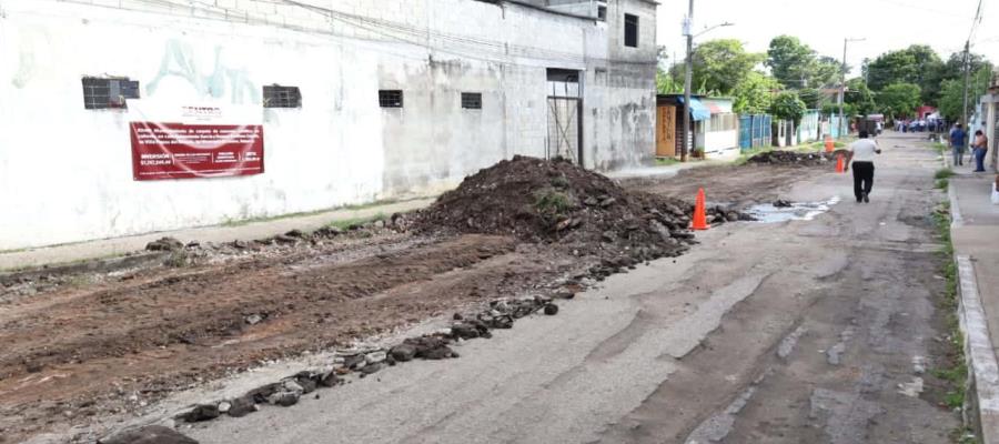Materiales para el bacheo en Centro son de pésima calidad: Fabián Granier