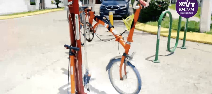 Instalan primera estación pública de servicio para bicicletas en Tabasco