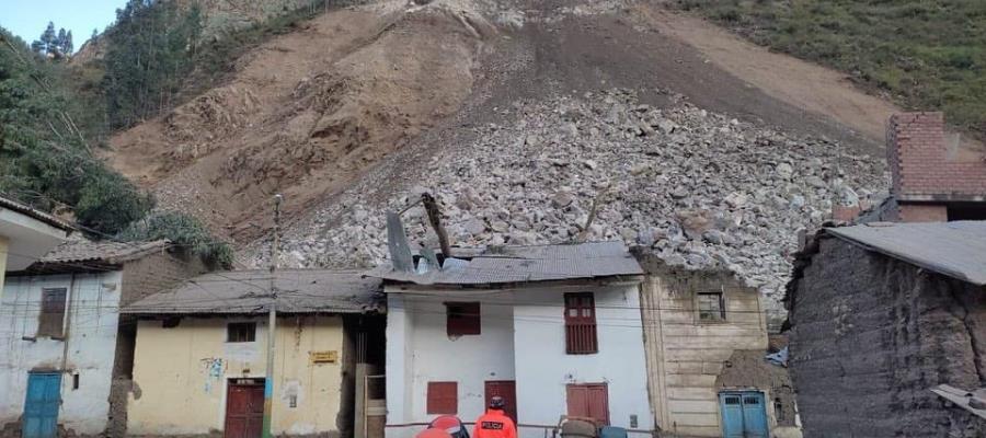 Deslizamiento de tierra en Perú deja al menos 150 viviendas afectadas Deslizamiento de tierra en Perú deja al menos 150 viviendas afectadas