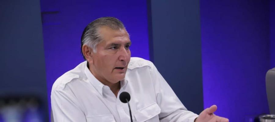 Adán Augusto presenta denuncia ante FEDE e INE por propaganda indebida 