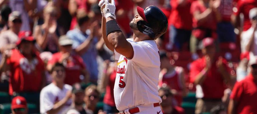 Albert Pujols se pone a 16 jonrones del club de los 700