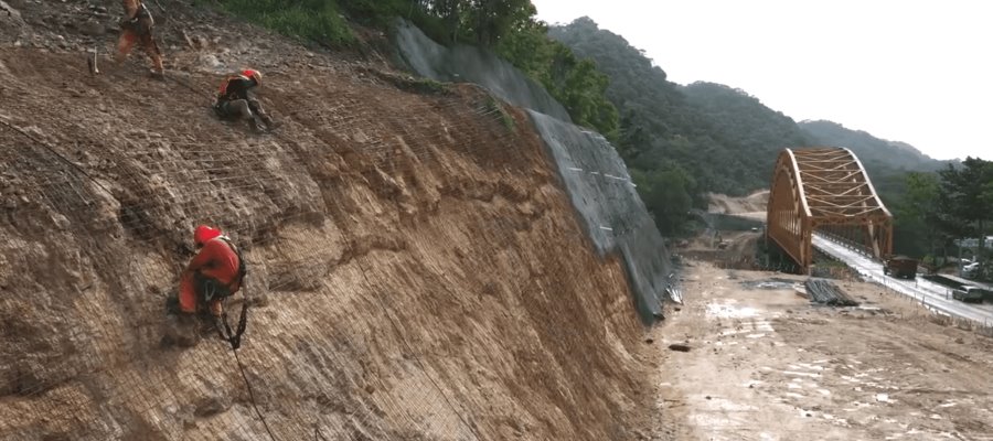 Siguen obras de cimentación para el paso del Tren Maya en puente Boca del Cerro: Fonatur Siguen obras de cimentación para el paso del Tren Maya en puente Boca del Cerro: Fonatur