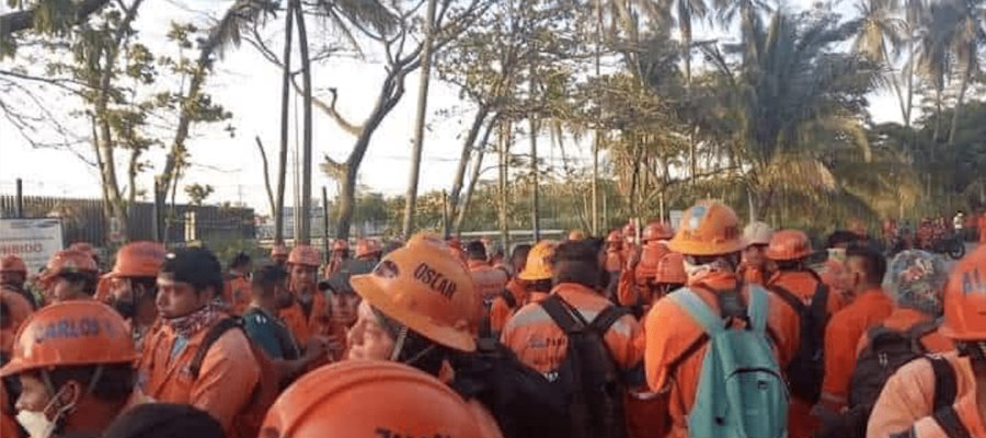 Despiden a 200 trabajadores de la refinería de Dos Bocas; señalan que es injustificado