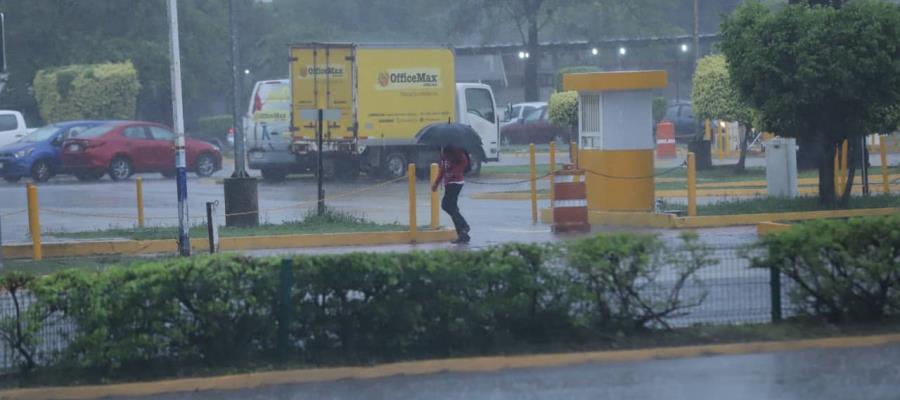 Onda tropical número 15 dejará lluvias de hasta 75 milímetros en Tabasco