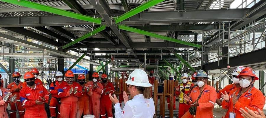 Reitera el presidente que en diciembre refinería Olmeca procesará primeros barriles