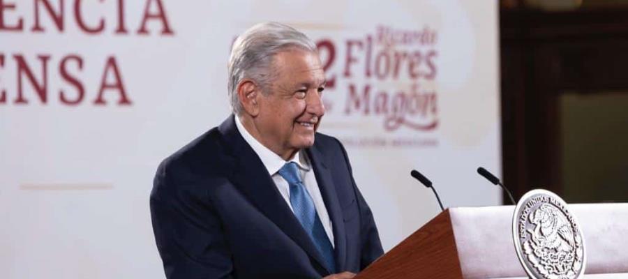 Cuestiona AMLO alianza PRI-PAN recordando que son partidos antagónicos