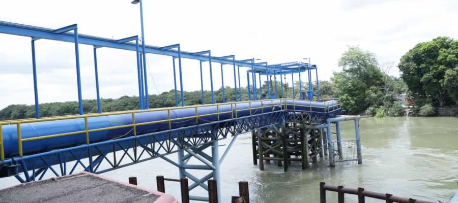 Derrame en el Mezcalapa paraliza potabilizadoras, 600 mil tabasqueños se quedan sin agua