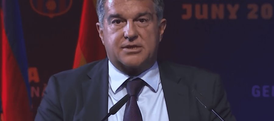 Laporta espera que Messi se retire en el Barça