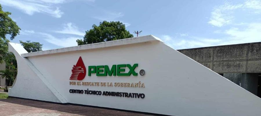 Admite Pemex quema excesiva de gas natural en Tabasco