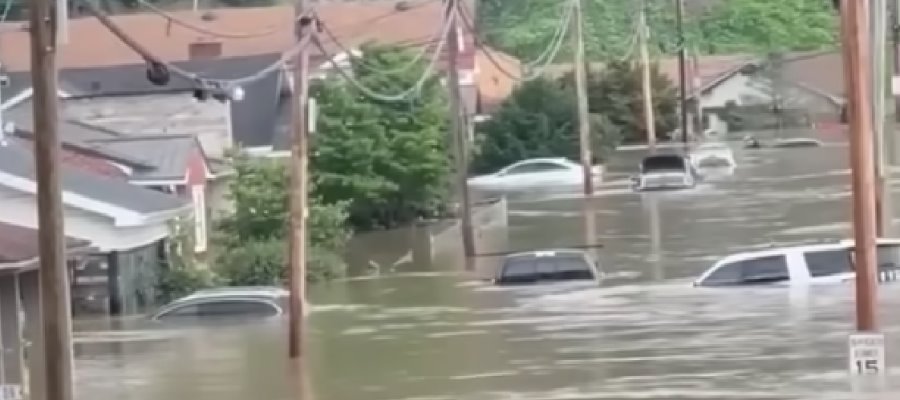 Inundaciones en Kentucky dejan al menos 26 muertos