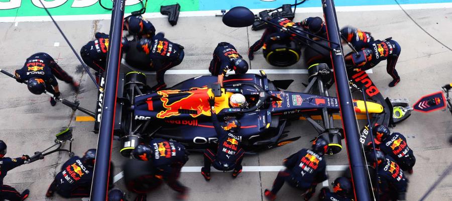 F1: Red Bull extiende alianza con Honda hasta 2025
