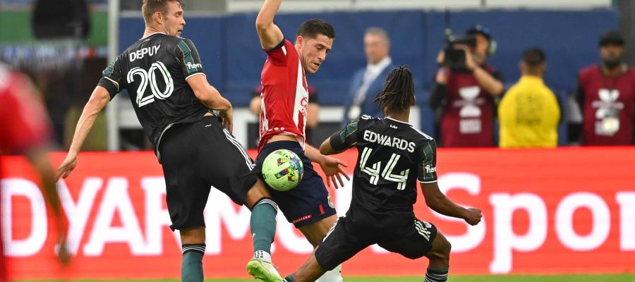 Chivas sigue mal y ahora cae frente al Galaxy del Chicharito Hernández