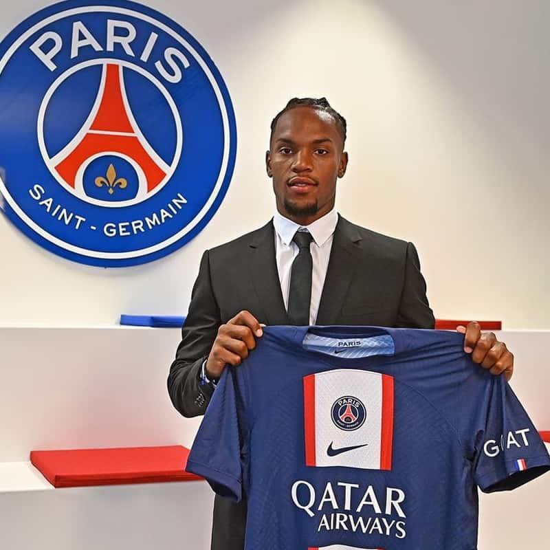 PSG se refuerza con Renato Sanches y busca a tres más