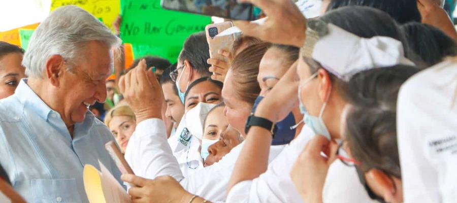 Sostiene AMLO que en basificación de trabajadores de la salud no habrá influyentismo de líderes sindicales ‘charros’