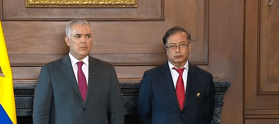 Gustavo Petro asume como el primer presidente de izquierda en Colombia 