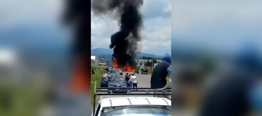 Bloquean pobladores entrada a San José del Rincón, EdoMex para evitar la llegada del crimen organizado