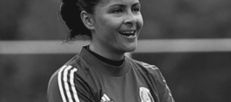 Dan de baja a Mónica Vergara como entrenadora del Tri Femenil Dan de baja a Mónica Vergara como entrenadora del Tri Femenil