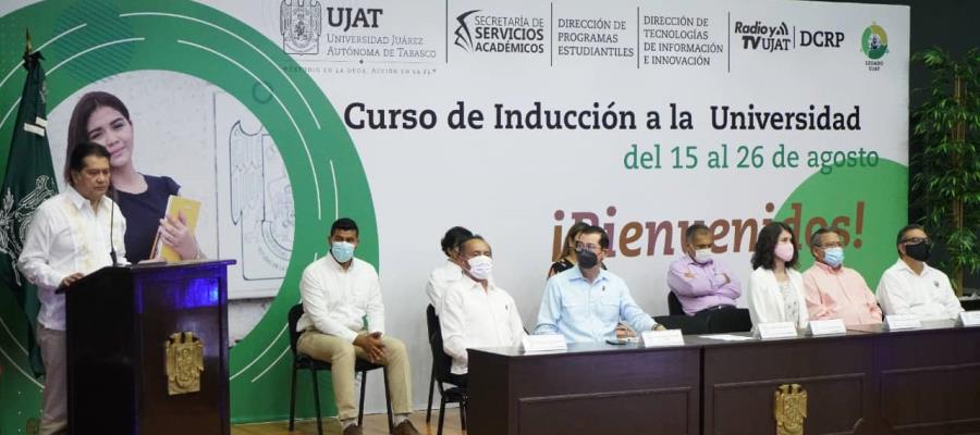 Ni fiestas, ni borracheras dentro de la UJAT, advierte Guillermo Narváez Ni fiestas, ni borracheras dentro de la UJAT, advierte Guillermo Narváez