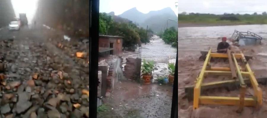 Lluvias dejan derrumbes y otras afectaciones en Sonora