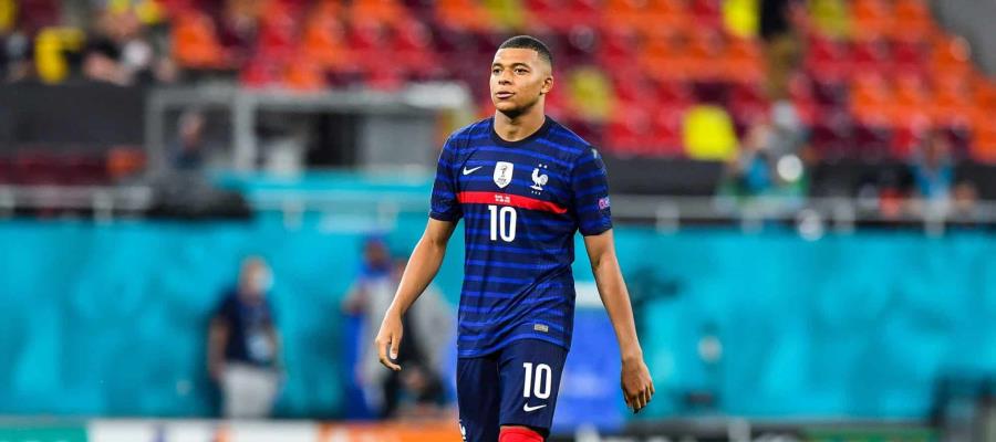 Mbappé habría pedido vender a Neymar, Messi y a otros argentinos