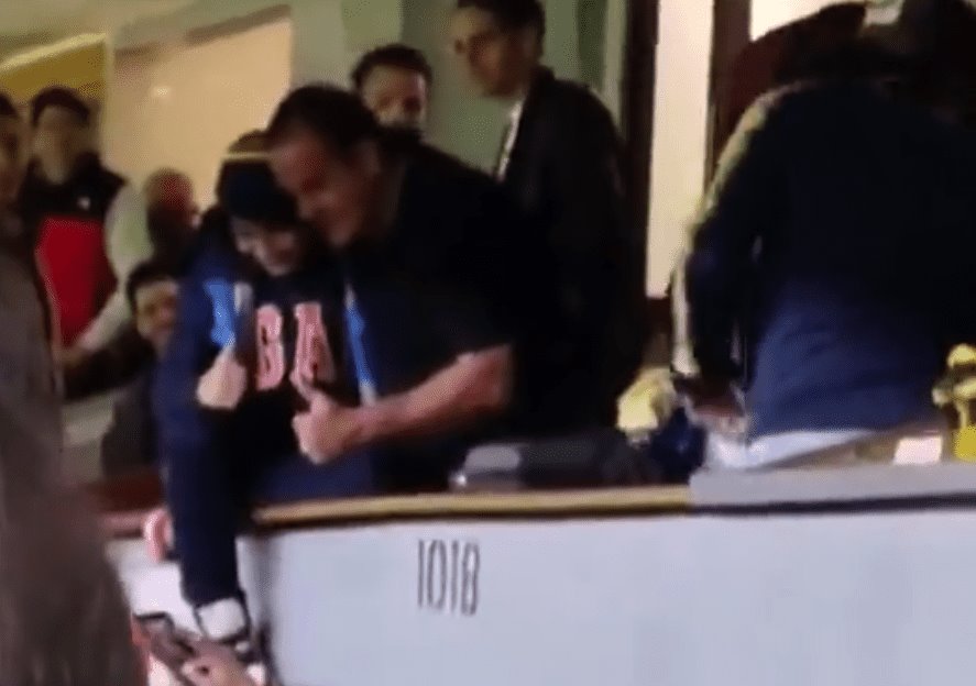 [VIDEO] Le gritan ‘¡presidente!’ a Cuauhtémoc Blanco a su llegada al Estadio Azteca