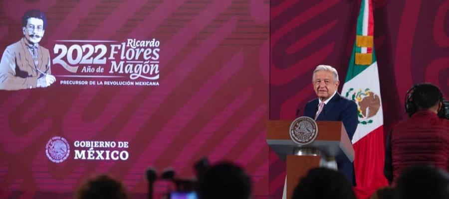 Ya se trabaja en resolver asesinato del periodista Fredid Román: AMLO